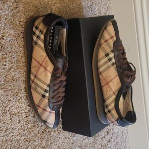 Burberry  shoes sneaker zise 10